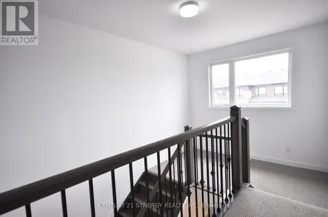 284 Ormiston Crescent Ottawa ON K2J 7E4