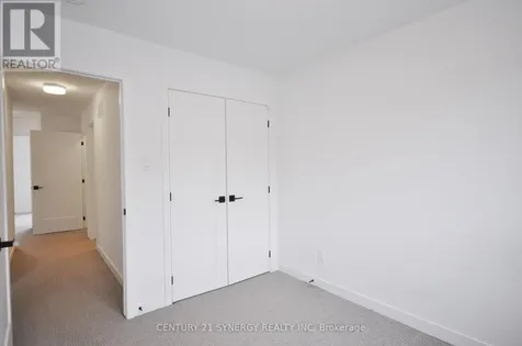284 Ormiston Crescent Ottawa ON K2J 7E4