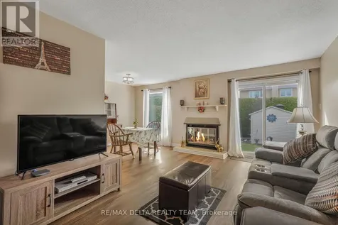 6043 Valley Field Crescent Ottawa ON K1C 5P2