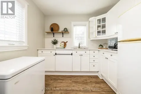 318 Main Street West Merrickville-wolford ON K0G 1N0