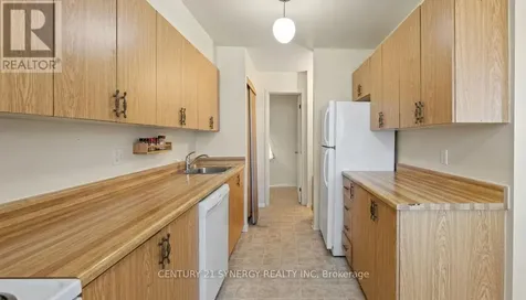 714 Tanguay Court Ottawa ON K2L 3X2