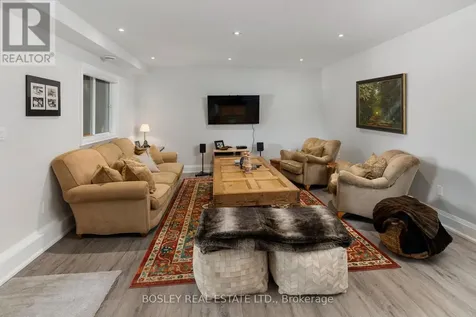 152 Farlain Lake Road East Tiny ON L9M 0B5