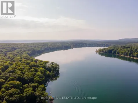 152 Farlain Lake Road East Tiny ON L9M 0B5