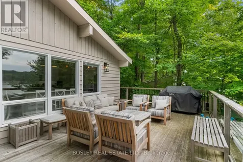 152 Farlain Lake Road East Tiny ON L9M 0B5