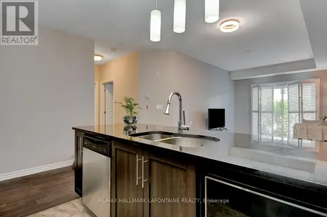 120 Prestige Circle Ottawa ON K4A 1B4