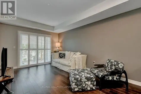 120 Prestige Circle Ottawa ON K4A 1B4