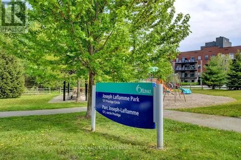 120 Prestige Circle Ottawa ON K4A 1B4