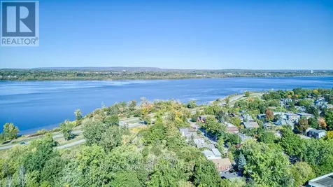 1025 Richmond Road Ottawa ON K2B 8G8