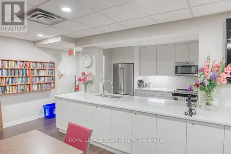 1025 Richmond Road Ottawa ON K2B 8G8