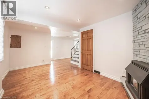 22 Dundonald Road Cambridge ON N1S 3H3