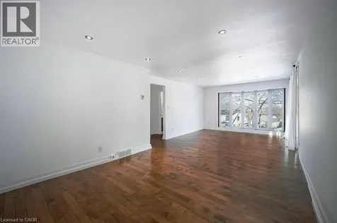 22 Dundonald Road Cambridge ON N1S 3H3
