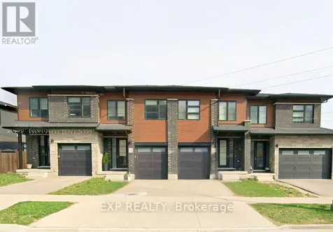 897 Robert Ferrie Drive Kitchener ON N2R 0P2