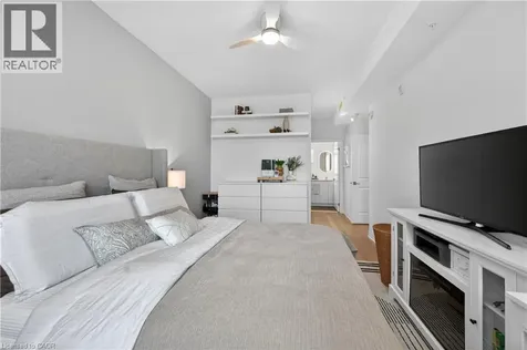 5 Hamilton Street North Waterdown ON L8B 2A4