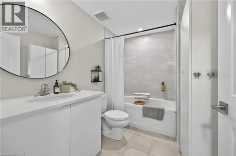 5 Hamilton Street North Waterdown ON L8B 2A4