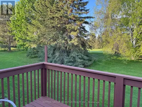17 Sunset Boulevard New Tecumseth ON L9R 1Y8