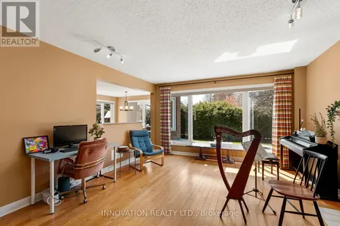 32 Marble Arch Crescent Ottawa ON K2G 5S3