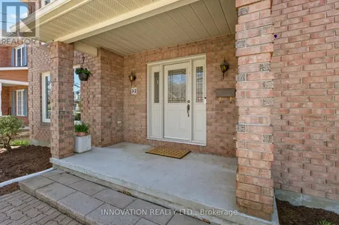 32 Marble Arch Crescent Ottawa ON K2G 5S3