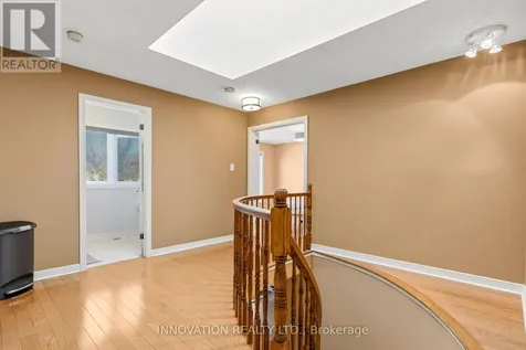 32 Marble Arch Crescent Ottawa ON K2G 5S3