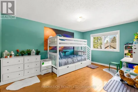 32 Marble Arch Crescent Ottawa ON K2G 5S3