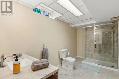 32 Marble Arch Crescent Ottawa ON K2G 5S3