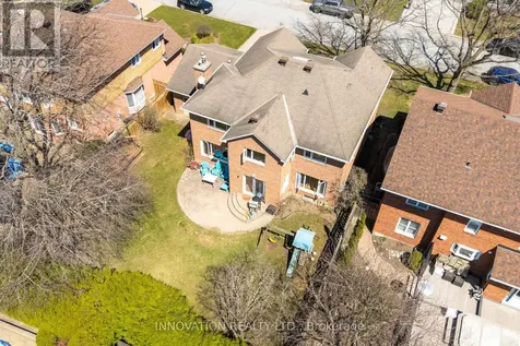 32 Marble Arch Crescent Ottawa ON K2G 5S3