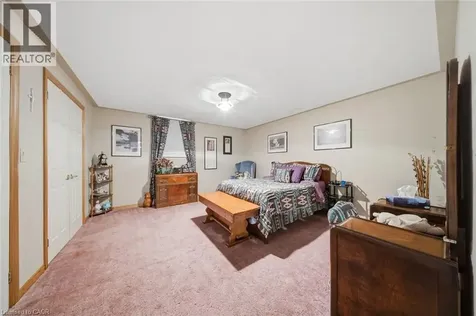 2 Viola Court Delhi ON N4B 3C9