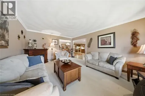 2 Viola Court Delhi ON N4B 3C9