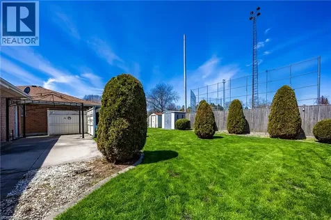 44 Geoffery Road Port Dover ON N0A 1N4