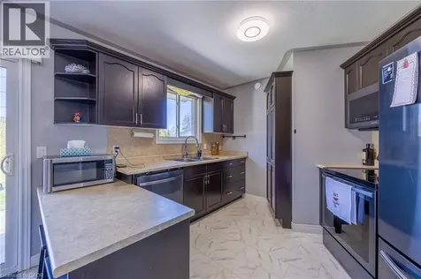 44 Geoffery Road Port Dover ON N0A 1N4