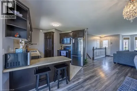 44 Geoffery Road Port Dover ON N0A 1N4