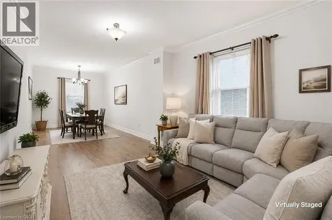 224 Balsam Avenue South Hamilton ON L8M 3C1