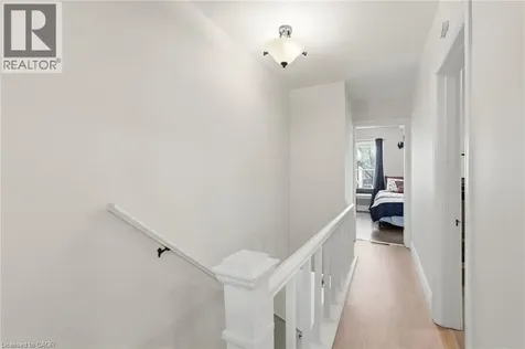 224 Balsam Avenue South Hamilton ON L8M 3C1
