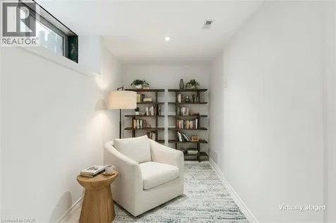 224 Balsam Avenue South Hamilton ON L8M 3C1