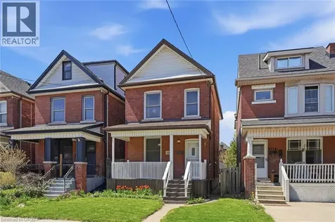 224 Balsam Avenue South Hamilton ON L8M 3C1