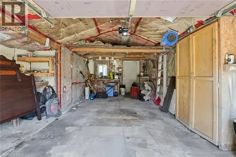 224 Balsam Avenue South Hamilton ON L8M 3C1