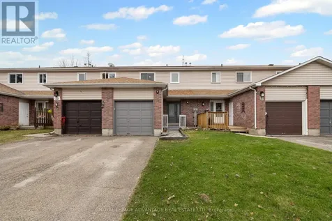 24 Garden Avenue Perth ON K7H 3L9