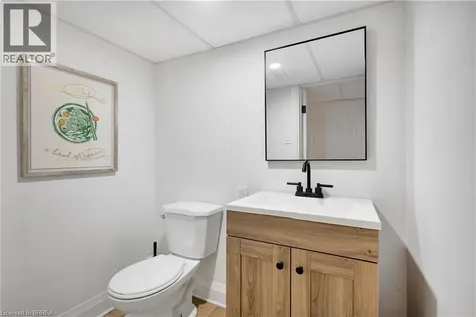 17 Braemar Place Hamilton ON L9C 1C9