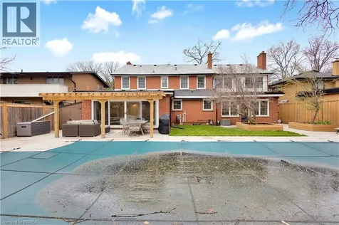 17 Braemar Place Hamilton ON L9C 1C9