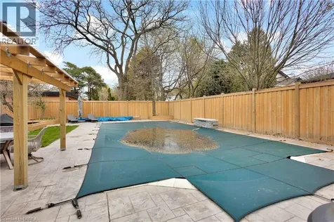 17 Braemar Place Hamilton ON L9C 1C9