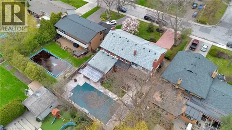 17 Braemar Place Hamilton ON L9C 1C9