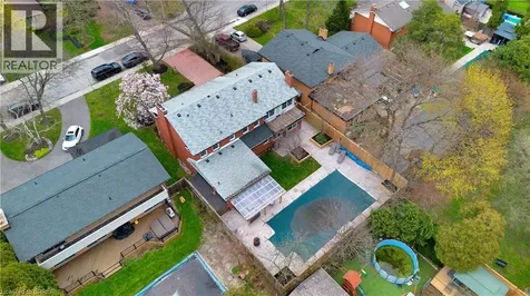 17 Braemar Place Hamilton ON L9C 1C9