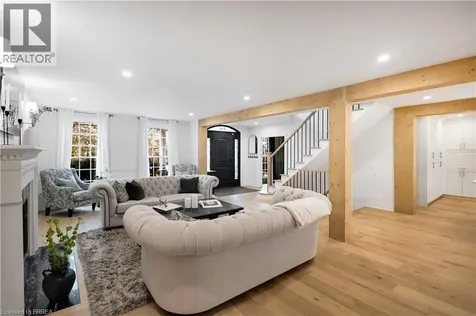 17 Braemar Place Hamilton ON L9C 1C9