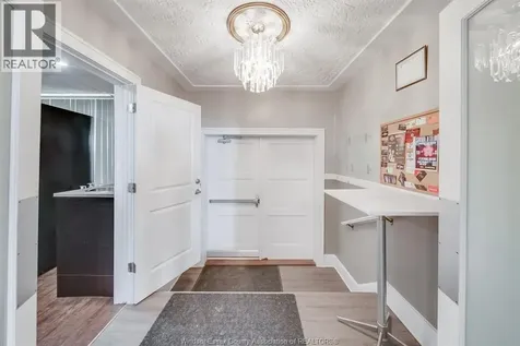 1457 Drouillard Road Windsor ON N8Y 2R8