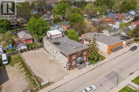 1457 Drouillard Road Windsor ON N8Y 2R8