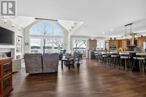 102 Heron Lane Beckwith ON K7C 4L3