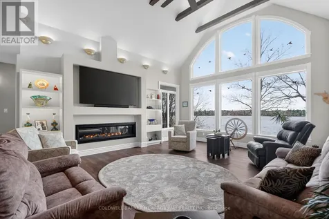 102 Heron Lane Beckwith ON K7C 4L3