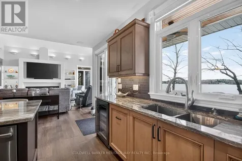 102 Heron Lane Beckwith ON K7C 4L3