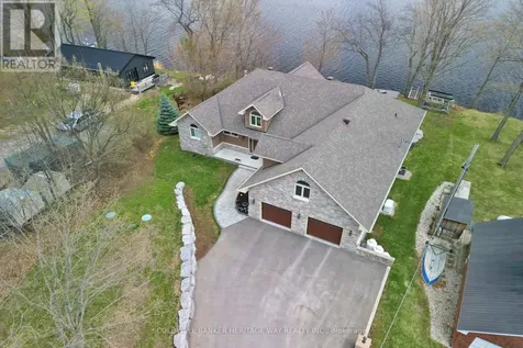 102 Heron Lane Beckwith ON K7C 4L3