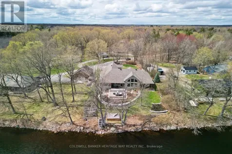 102 Heron Lane Beckwith ON K7C 4L3