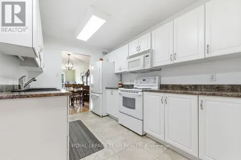 205 Renfrew Avenue West Renfrew ON K7V 2Y4